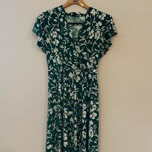 Adrianna Papell Green Wrap Midi Dress with Flutter Sleeves